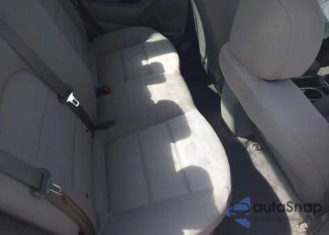 2017 Kia Forte Lx z USA, uszkodzony, nr VIN 3KPFK4A75HE133685